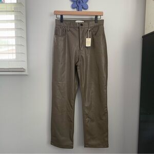 Abercrombie & Fitch 27/4 Short NEW 90s Straight High Rise Pants Vegan Leather